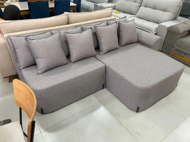 Sofá Retrátil com Chaise Fixa - Conforto por Apenas R$ 1.990!