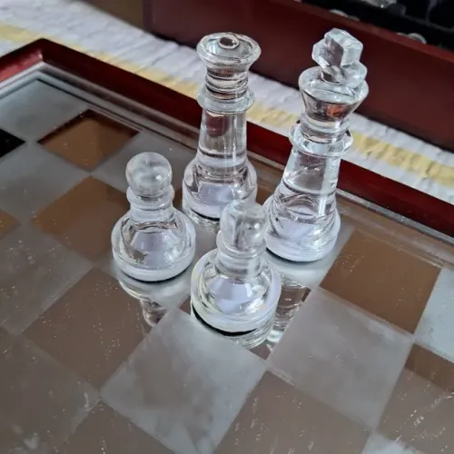 Jogo de Xadrez Tabuleiro e Peças de Vidro