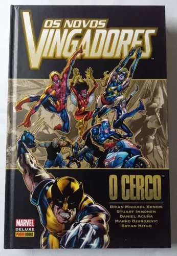 HQ Vingadores O Cerco capa dura Panini comics 
