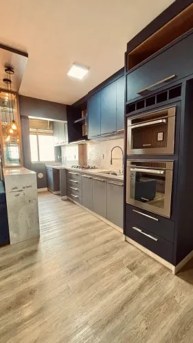 Apartamento para venda tem 60 metros quadrados com 2 quartos