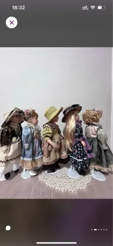 Bonecas d e porcelana