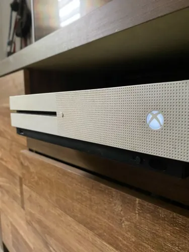 Xbox One S - Console de Videogame