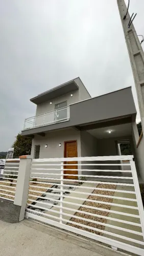 Casa Nova a Venda !!