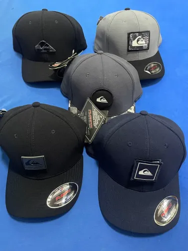 Bonés Quiksilver Flexfit - Várias Cores