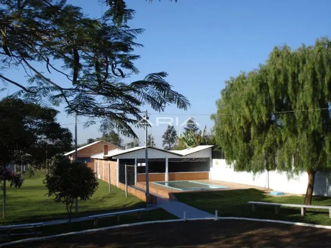 Chácara a venda em Londrina, 10.000m , piscina, campo alojamento e muito mais