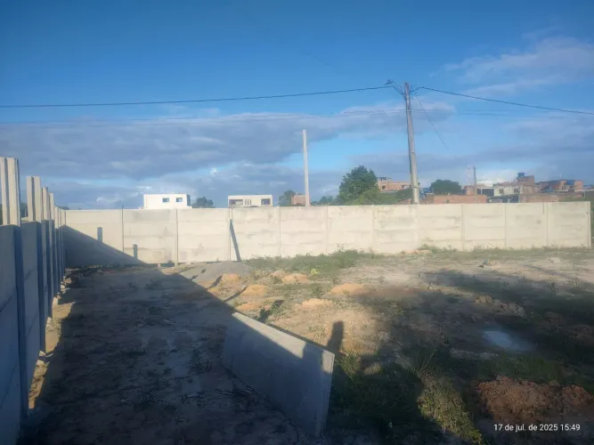 Muros e Estruturas Pré-moldadas