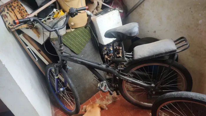 Bicicleta preta