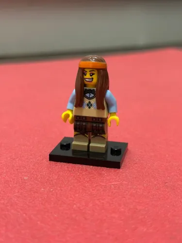Mini Figura Lego Colecionável (Hippie)