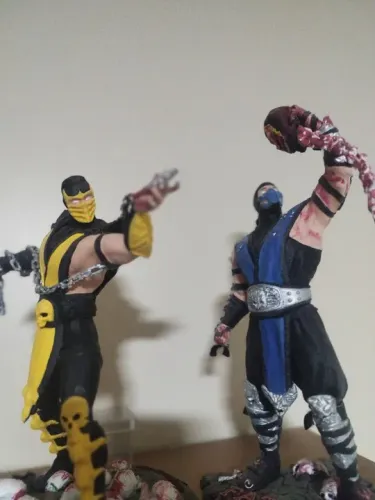  Conjunto Bonecos Sub zero e Scorpion impressão 3 D