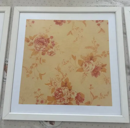 Quadro com estampa floral vintage