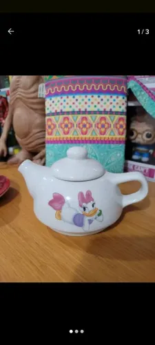 Chaleira Planeta Deagostini Margarida  A Mesa Com Disney
