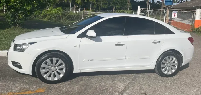 Chevrolet Cruze LTZ 1.8 16V Flexpower 4P Aut. 2013