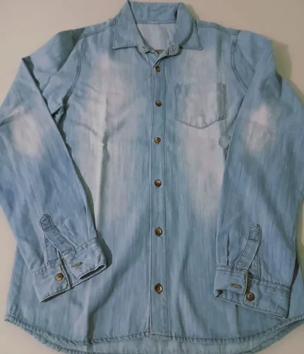 Vendo essa camisa social masculina veste M ótima qualidade