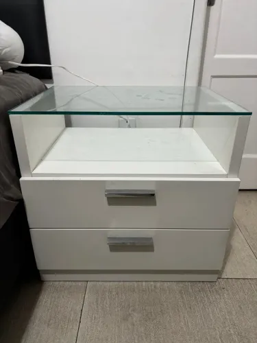Mesa de cabeceira