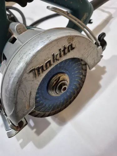 Serra mármore  Makita 4100 NS 127v