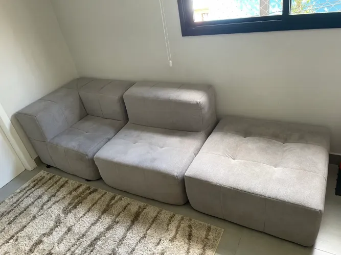 Sofá na Caixa Modular Cinza (Três módulos)