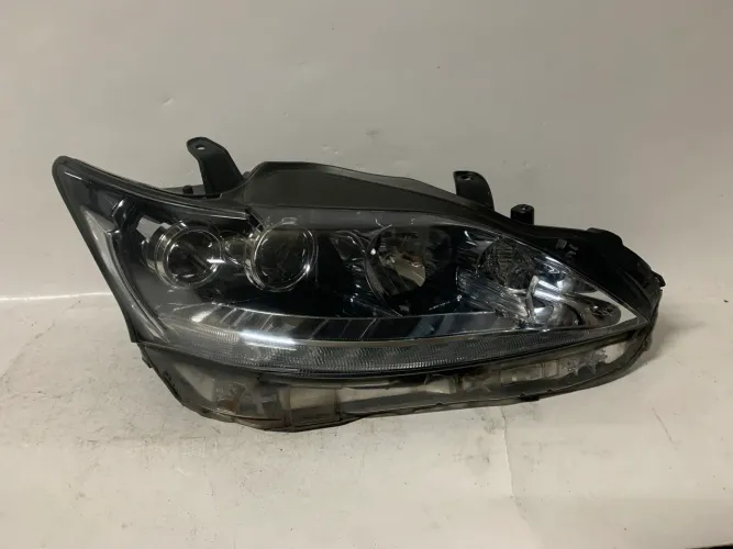 Farol Lexus Ct200 14/17 direito passageiro 