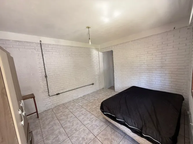 Kitnet semimobiliada a 5 minutos da praia do Campeche- Morro das Pedras