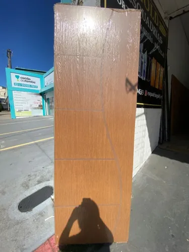 PORTA MADEIRA SEMI-OCA FRISADA ENCERADA 2.10X60,70 OU 80CM