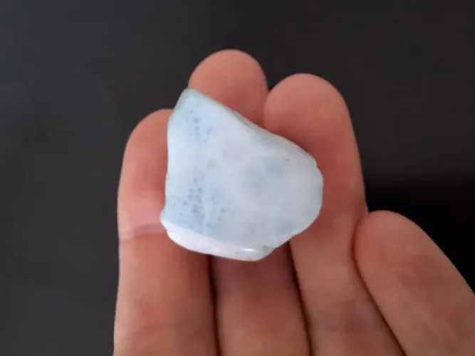 Pedra Larimar Rara e Encantadora Tesouro do Caribe Cristal Natural
