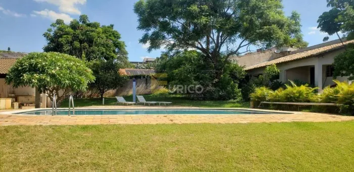 Terreno em Condomínio à venda no Condomínio Clube de Campo Valinhos em Valinhos/SP