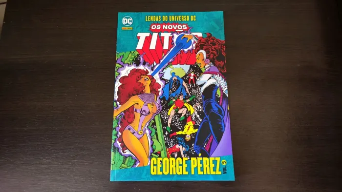 Novos Titãs Vol. 5 - George Perez - Lendas do Universo DC - HQ Panini