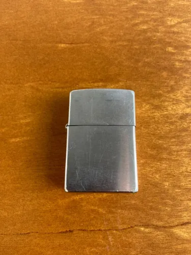 Isqueiro Zippo Clássico Cromado Original