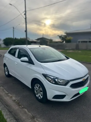 Chevrolet Onix Hatch LT 1.0 8V Flex Mec. 4P 2017