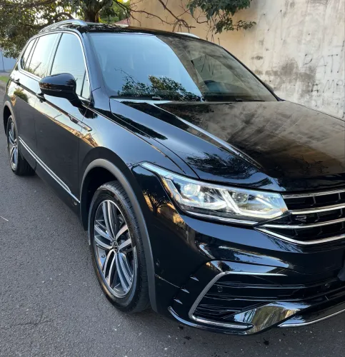 Volkswagen Tiguan Allspac R-line 300 TSI 2.0 2024