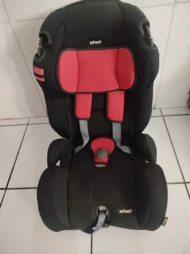 Cadeira infantil para carro de 9 a 36 kg