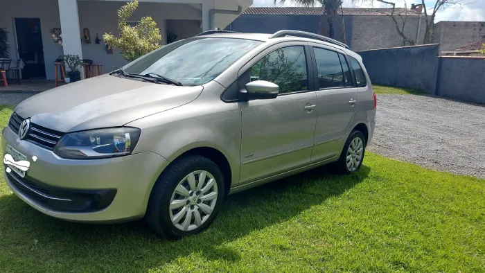 Vendo Space fox  ano 2012. Estou a 9 anos com ela. Ótimo  carro.