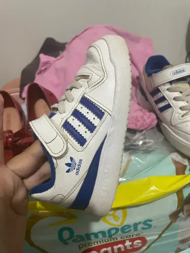 Tênis infantil adidas 