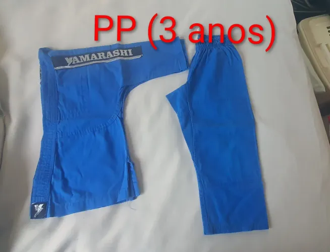 Kimonos 3 anos (tenho azul e rosa)