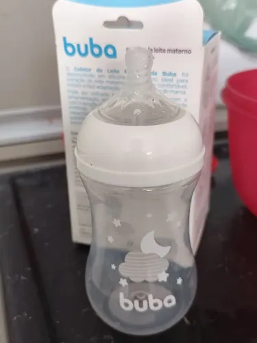Mamadeira e coletor Buba