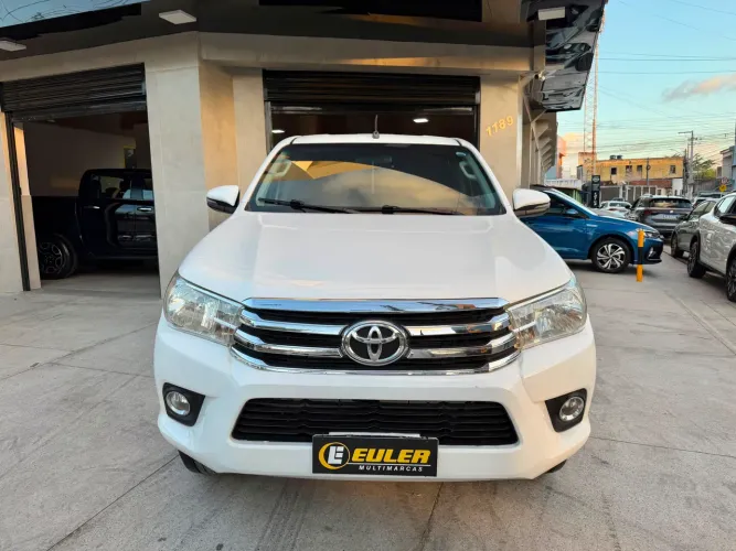 Toyota Hilux CD 4X4 2.8 Diesel Mec. 2019