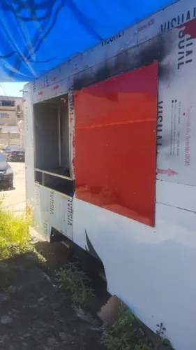 Trailer todo em Estrutura metalon !!doc ok
