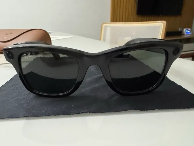 Ray-Ban Meta Smart Glasses 1ª Geração - Preto | Excelente Estado | Completo