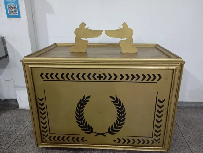 Arca da aliança tamanho real 
