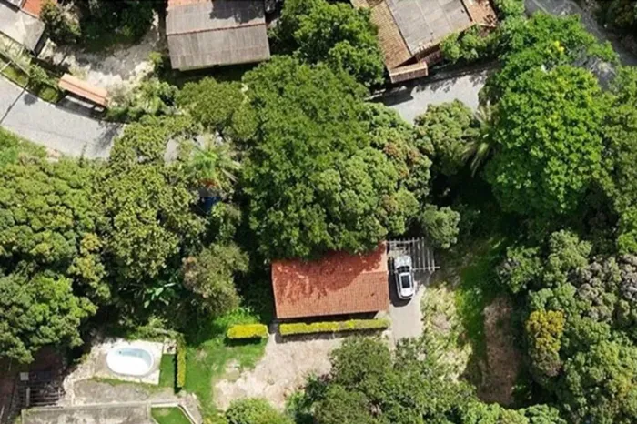 Terreno com 1.600 m² no bairro Bonanza em Santa Luzia