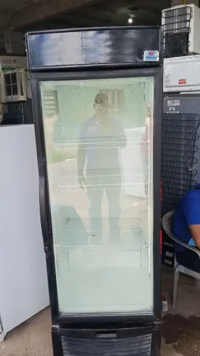 Freezer expositor