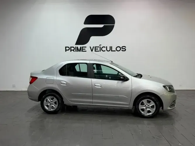 Renault Logan Dynamique Hi-flex 1.6 8V 4P 2015