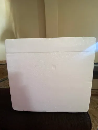 Caixa de isopor para medicamento 