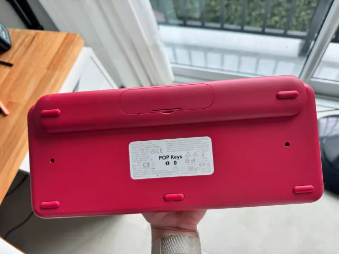 Teclado sem fio mecânico com emoji Logitech POP Keys