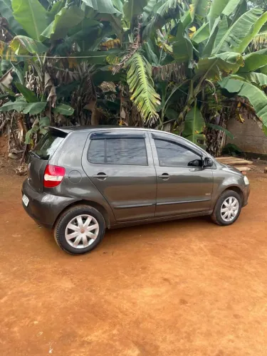 Volkswagen Fox City 1.0mi/ 1.0mi Total Flex 8V 3P 2010
