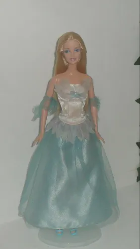 Barbie Lago dos Cisnes Fantasy Tales 