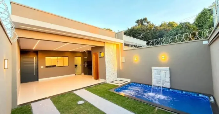 Casa 3/4 C Suite No Setor Garavelo