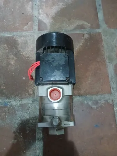 CENTRÍFUGA INOX 1,5CV 3 ESTÁGIO