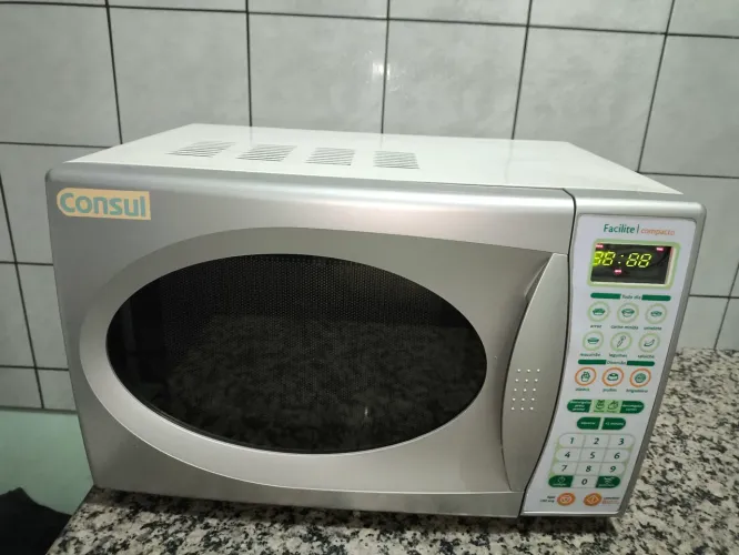 Microondas Cônsul 18l.127v.