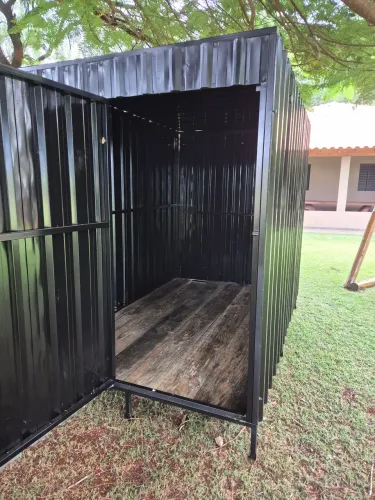 Abrigo 2.5m x 1.5m x 2alt.