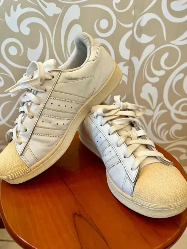 Tênis Adidas Superstar TAM 36